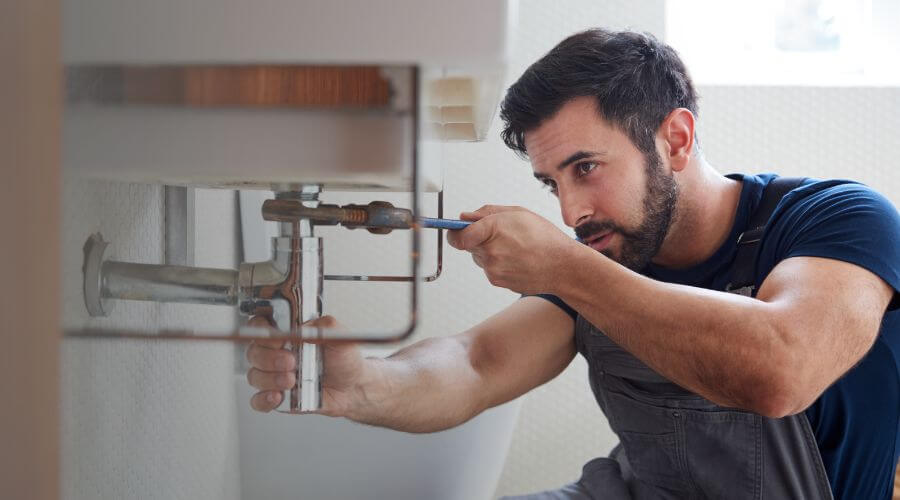Local tankless water heater installation in Yates City, IL